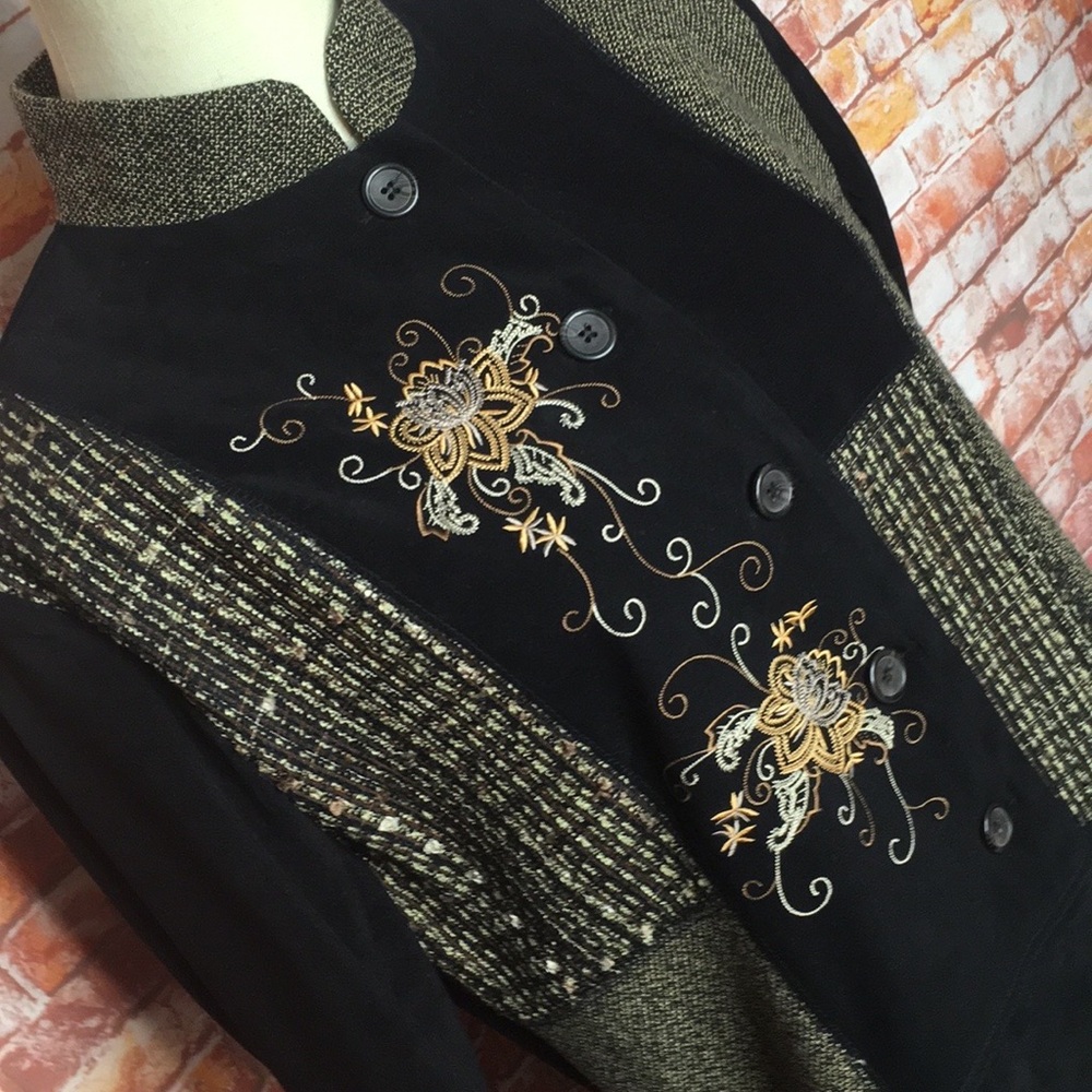 Vintage Notations Boho Patchwork Embroidered Butt… - image 2